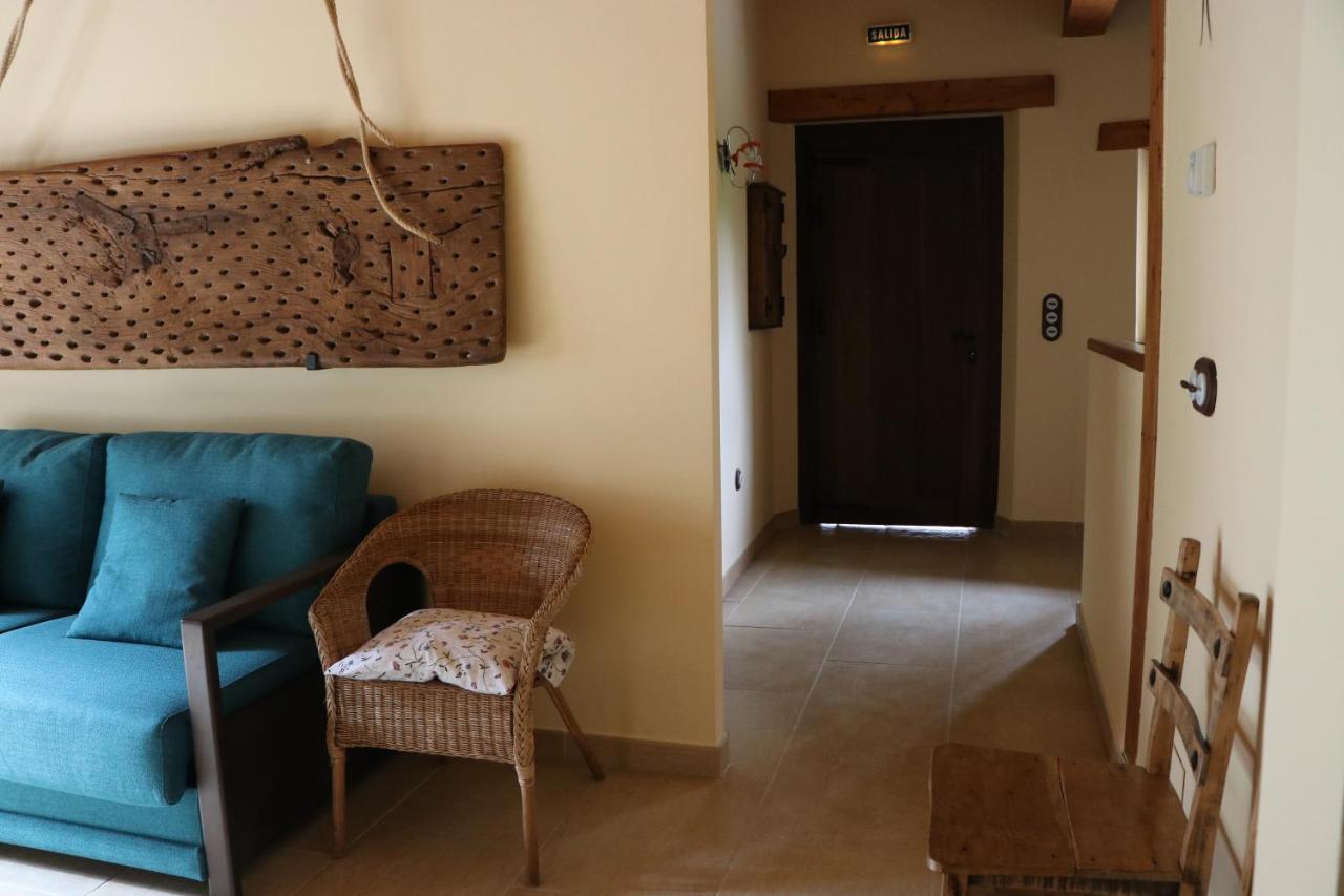 Apartamentos Rurales Casa Lafuente Luquiano Exterior photo